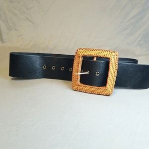 Black vegan wide belt with beautiful Wicker square buckle.